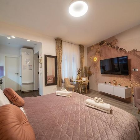 Apartament Cosy&Private,30Sec Walk To Mainsquare, Heart Of Zagrzeb Zewnętrze zdjęcie