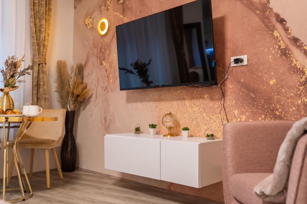Apartament Cosy&Private,30Sec Walk To Mainsquare, Heart Of Zagrzeb Zewnętrze zdjęcie