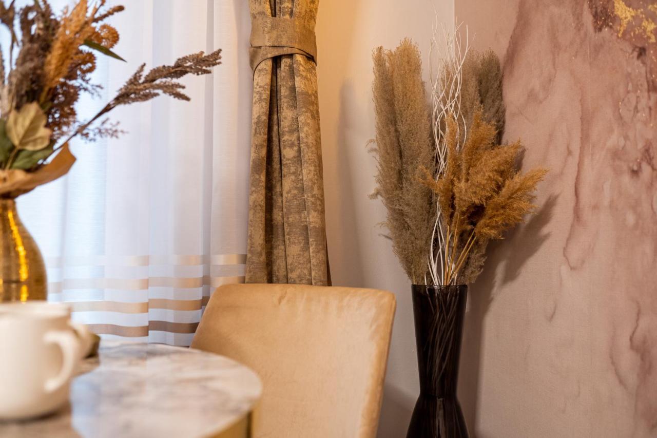 Apartament Cosy&Private,30Sec Walk To Mainsquare, Heart Of Zagrzeb Zewnętrze zdjęcie